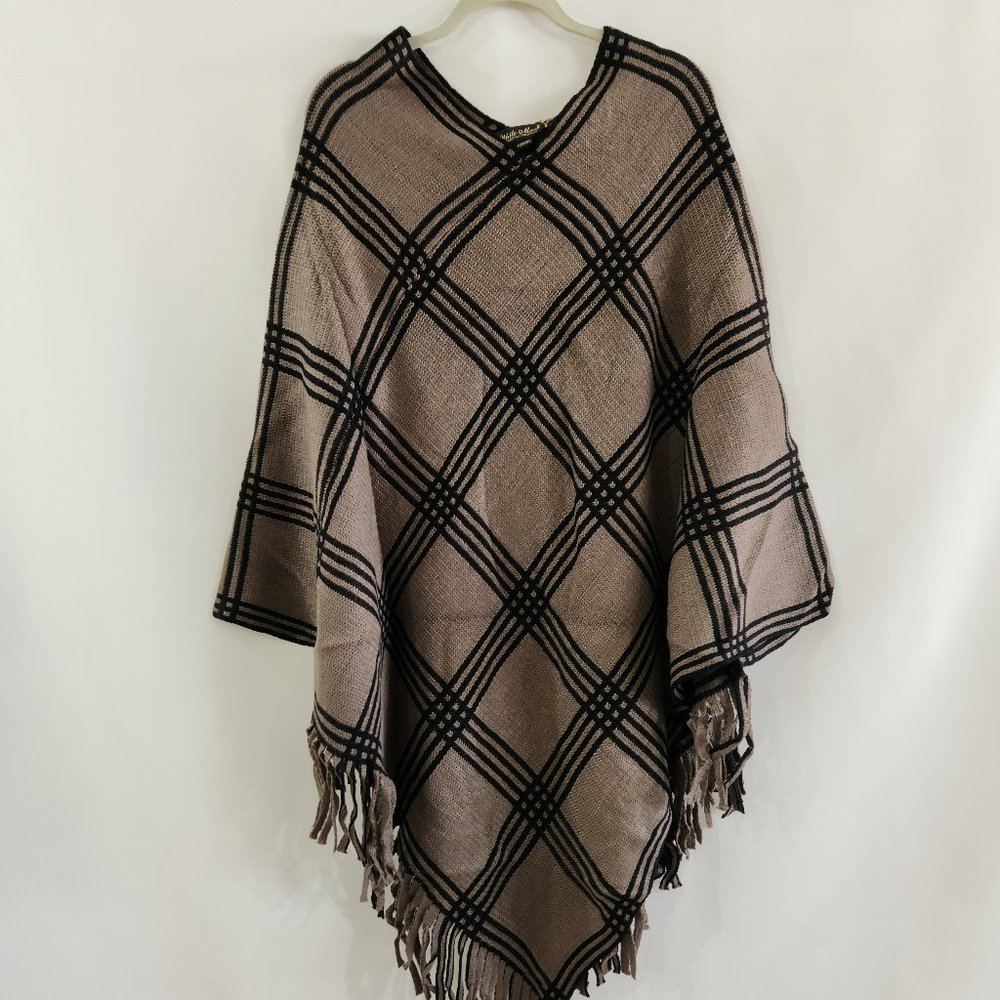 White Mark Poncho